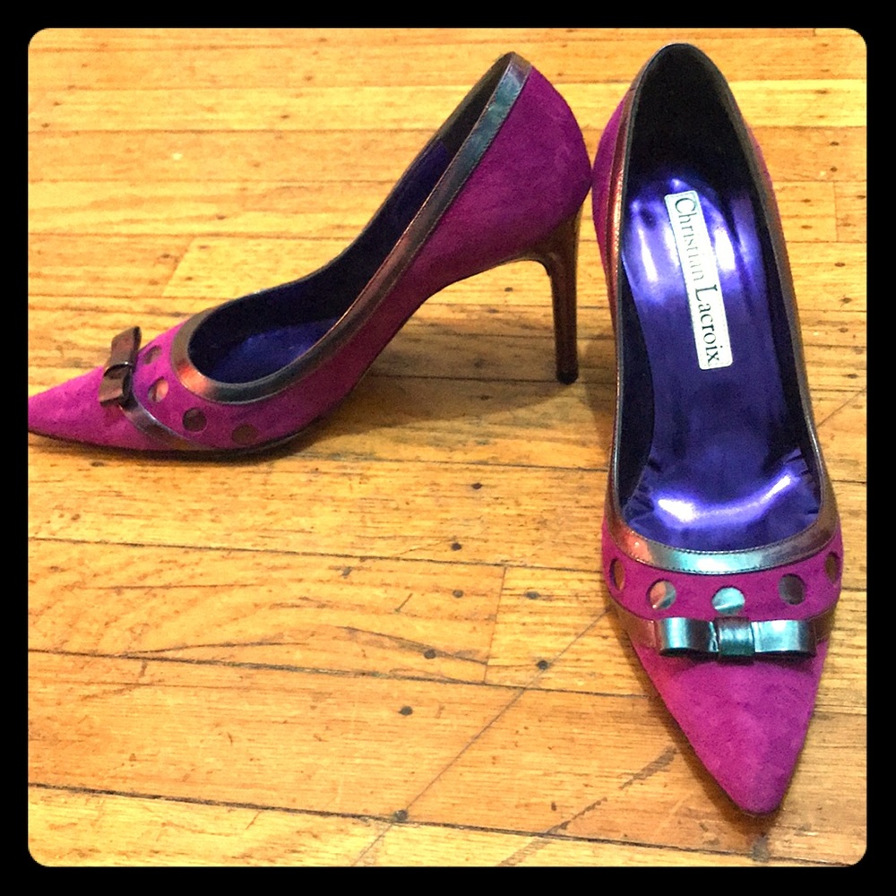 COLLECTOR ALERT!!! Rare Christian Lacroix pumps!